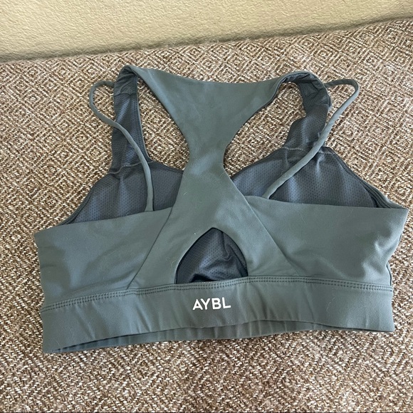 AYBL Green Sage CORE SPORT BRA Sz L Bundle Of 2 Outdoor Gym Casual Gorpcore - Picture 13 of 13